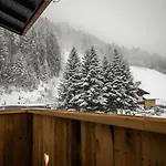 Kitzalpen Guest house