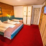 Guest house Kitzalpen