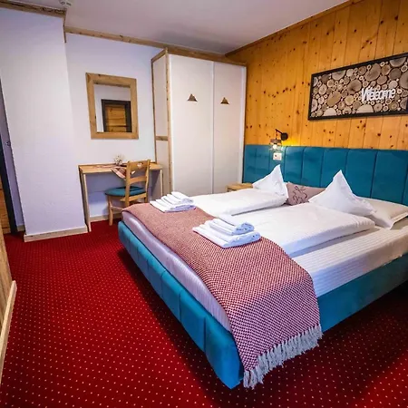 Kitzalpen 3* هولرسباخ ام بنزغ