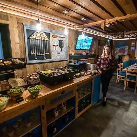 Kitzalpen بيت ضيافة هولرسباخ ام بنزغ