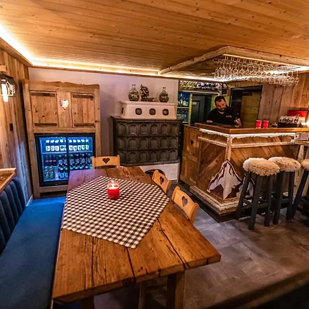 Kitzalpen بيت ضيافة هولرسباخ ام بنزغ