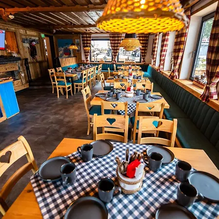 Kitzalpen بيت ضيافة 3*